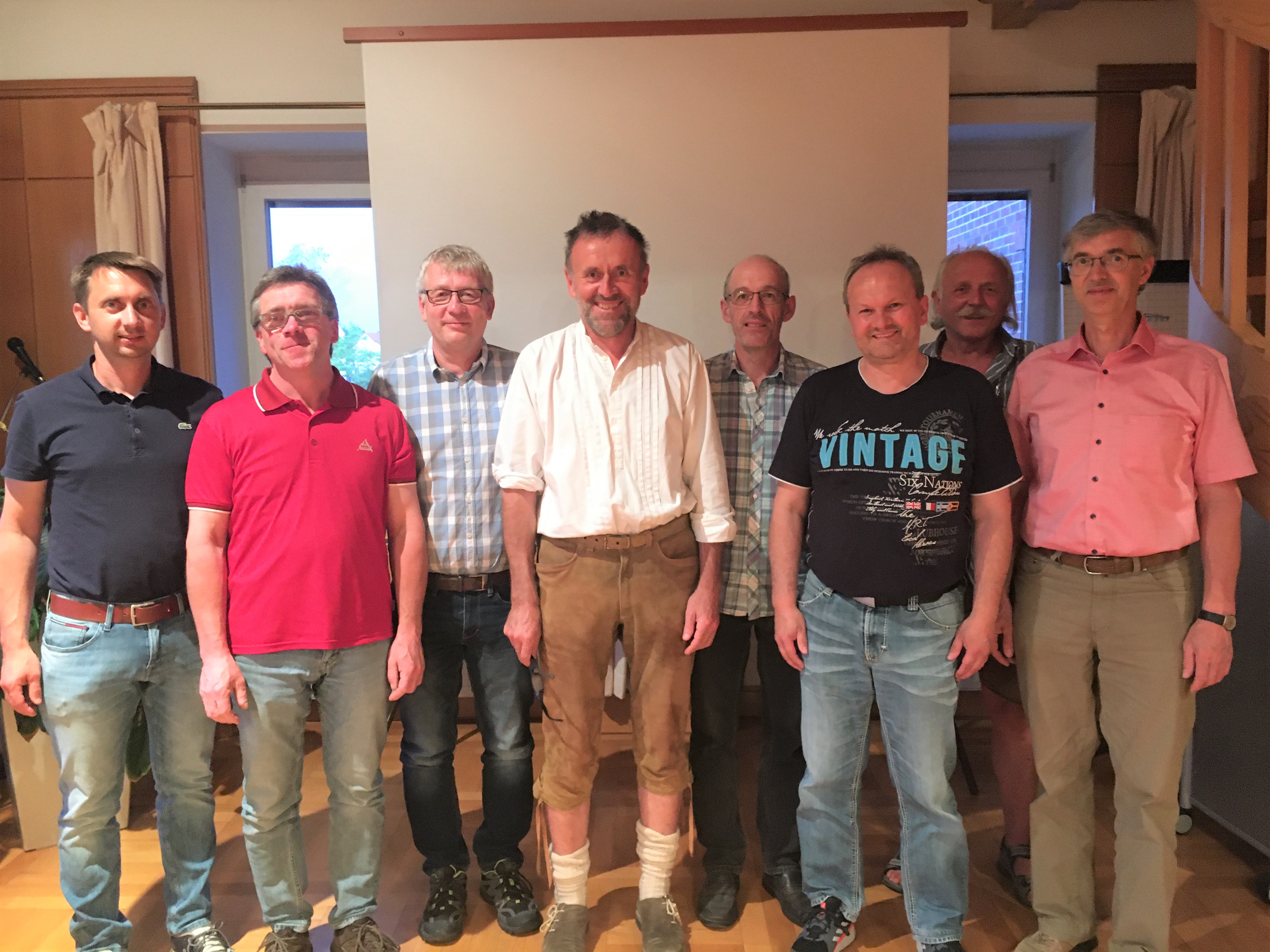 Schreiner-Innung Amberg-Sulzbach wählt neuen Vorstand